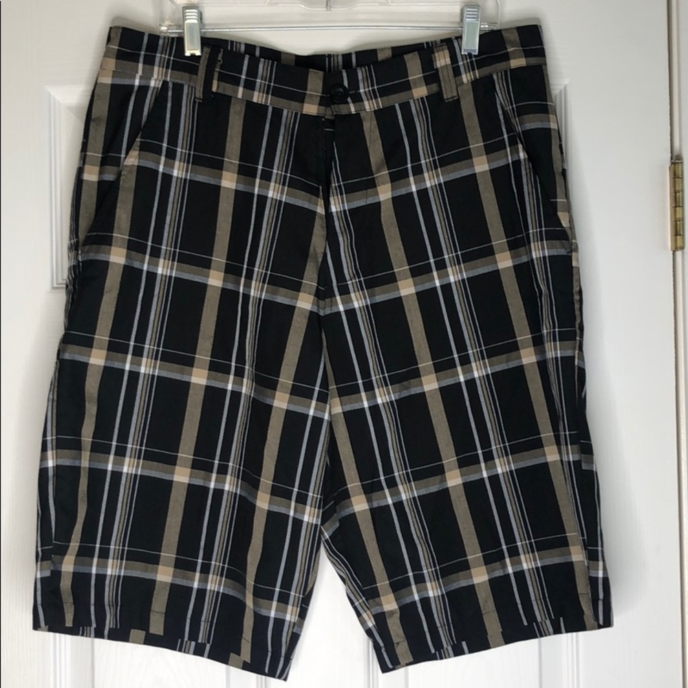 Yago men’s shorts